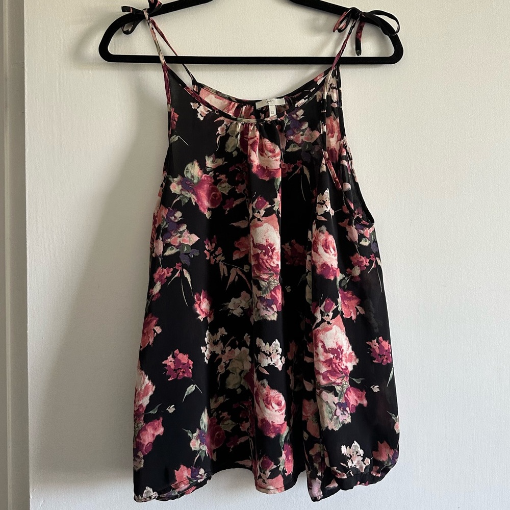 Joie Jilette Long Sleeve Floral Print Silk Cold Shoulder Top in Cavier Size XS - Picture 4 of 11